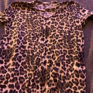 1.4.3. story, medium, fits medium and large